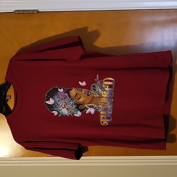 Womens Burgundy "Just Blessed" 2-Piece Short Set - Picture 4 of 5